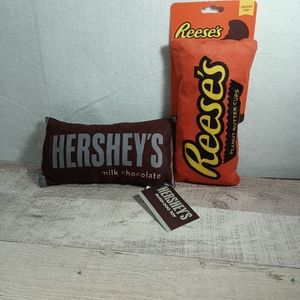 Hershey's kiss and resses dog squeaky toy